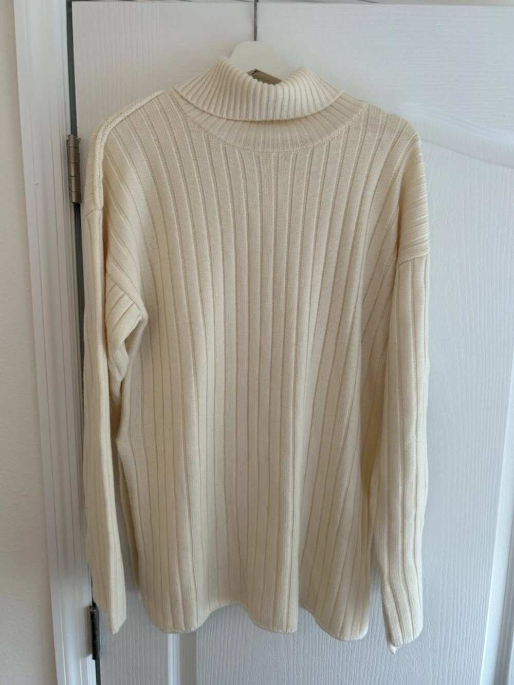 Equipment Femme Women Cashmere Cream Ribbed Knit Turtleneck Sweater Minimalist L